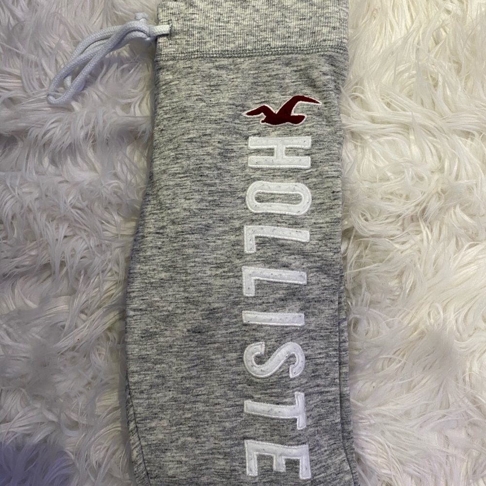light gray hollister sweatpants